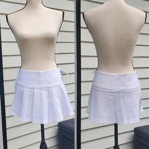 NWT Y2K Full Coverage USA Front Pleated Mini Skirt